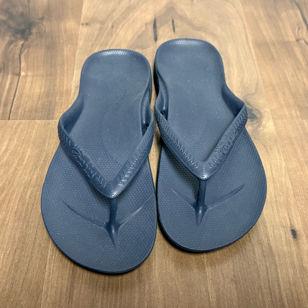 Women's Navy Sandals